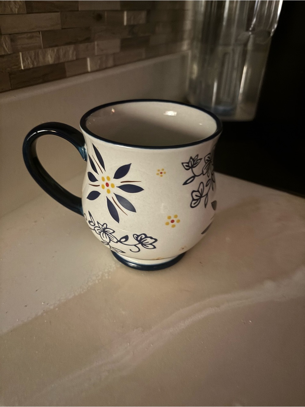 Temp-Tations White Ceramic Mug with Blue Floral Design and Yellow Dots